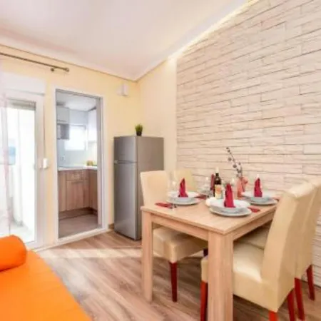 Apartman Goldfield Gradac
